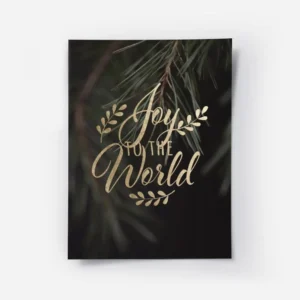 affiche avec le texte joy to the world en typographie doree sur un fond vert fon.webp