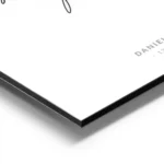 affiche avec le texte she asked she said yes en typographie manuscrite noire sur aluminium.webp