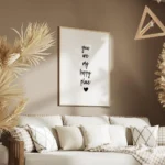 affiche avec le texte you are my happy place en typographie noire et un c ur noi salon.webp