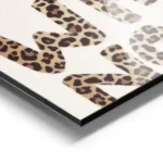 affiche avec les mots hell yeah why not en lettres imprimees leopard sur fond bl aluminium.webp