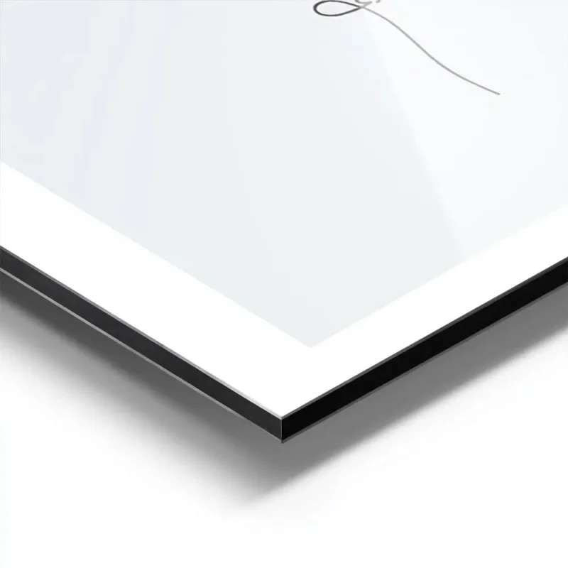 affiche avec lillustration graphique dun ballon vert sur fond gris le texte drea aluminium.webp