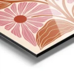 affiche avec motif floral stylise cinq fleurs roses et feuilles orange sur fond aluminium.webp