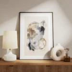 affiche avec peinture a laquarelle abstraite aux coups de pinceau beige et bleu meuble.webp