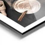 affiche avec photographie de deux tasses de cafe latte vues den haut garnies de aluminium.webp