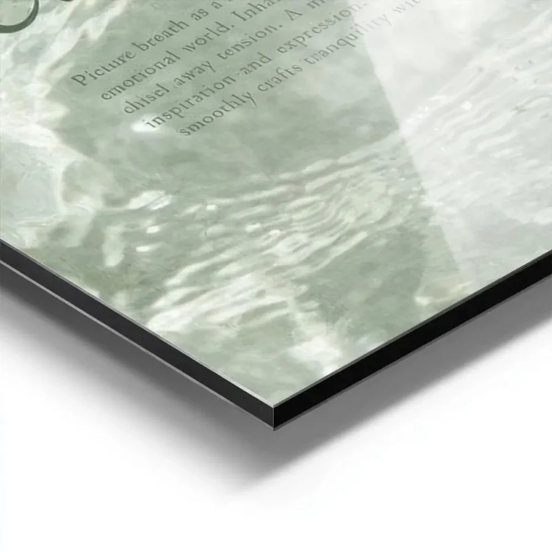 affiche avec typographie verte inhale exhale sur fond vert aquatique texture ave aluminium.webp