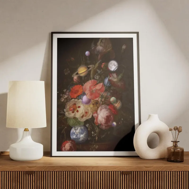 affiche avec un bouquet de fleurs aux couleurs vives et des planetes sur un fond meuble.webp