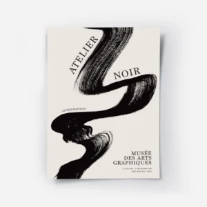 affiche avec un coup de pinceau noir audacieux et le texte atelier noir sur fond.webp
