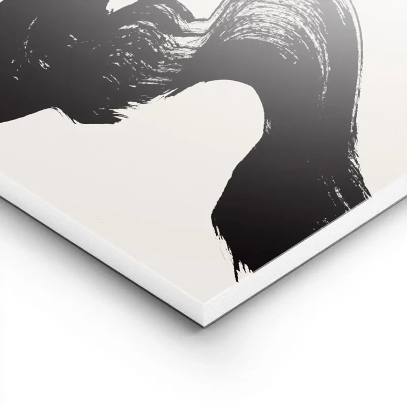 affiche avec un coup de pinceau noir audacieux et le texte atelier noir sur fond lightpanel.webp