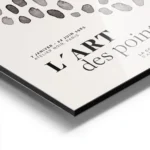 affiche avec un design de points noirs en nuances variees formant un cercle avec aluminium.webp