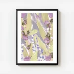 affiche avec un design floral peint a la main de fleurs violettes et blanches et avec cadre.webp