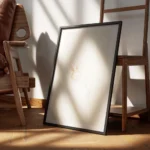 affiche avec un lapin marron dans un nuage blanc a cote dun petit cercle sourian encadre.webp