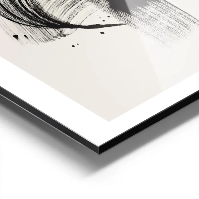 affiche avec un motif abstrait de coups de pinceau noirs audacieux et de taches aluminium.webp
