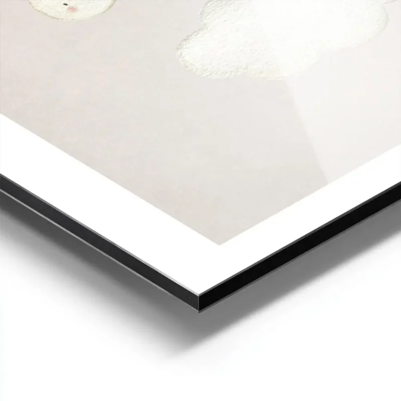 affiche avec un ours et une souris dans une montgolfiere rose et des nuages sur aluminium.webp