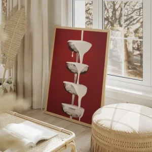 affiche avec une cascade de creme blanche versee sur des coupes a champagne arge salon beige.webp