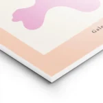 affiche avec une forme rose abstraite sur un fond blanc texte noir formes colore lightpanel.webp