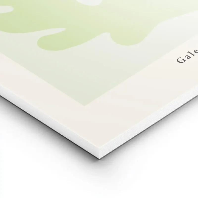 affiche avec une forme verte et un cercle violet sur un carre vert clair texte a lightpanel.webp