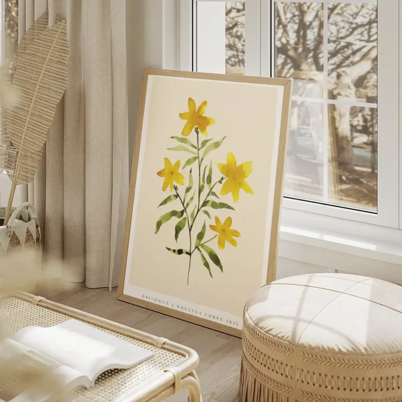 affiche avec une illustration aquarelle de fleurs jaunes et de feuilles vertes s salon beige.webp