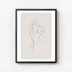 affiche avec une illustration au trait noir dune femme de dos relevant ses cheve avec cadre.webp