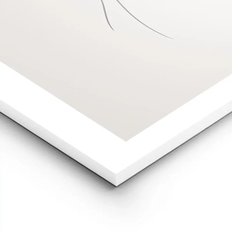 affiche avec une illustration au trait noir dune femme de dos relevant ses cheve lightpanel.webp