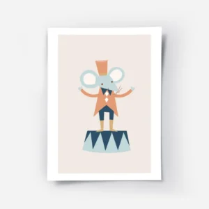 affiche avec une souris metteur en scene de cirque en pastel sur un socle style .webp
