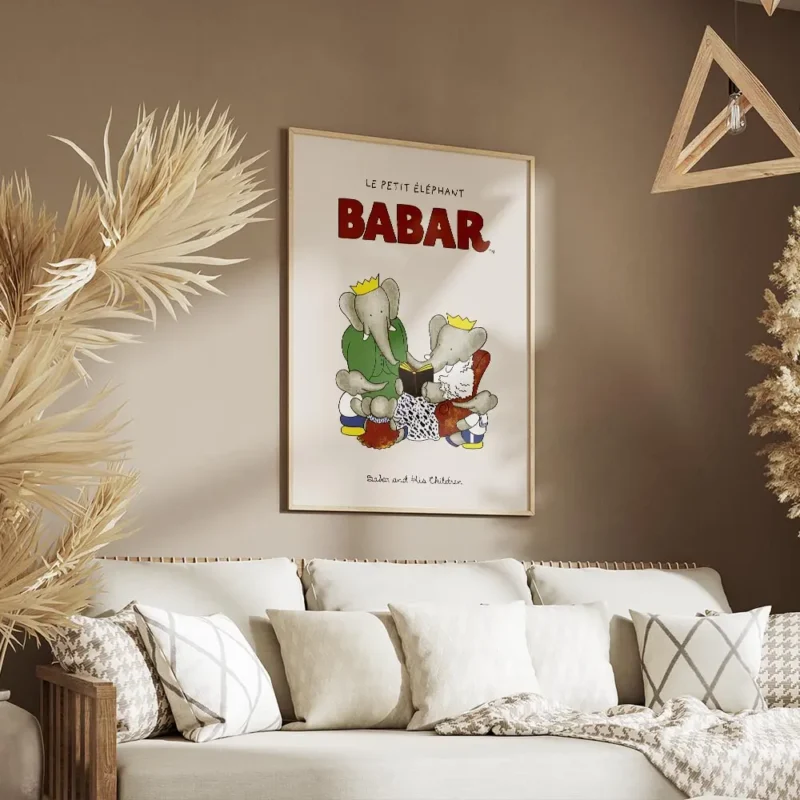 affiche babar et sa famille reine celeste pom flora et alexandre lisant un livre salon.webp