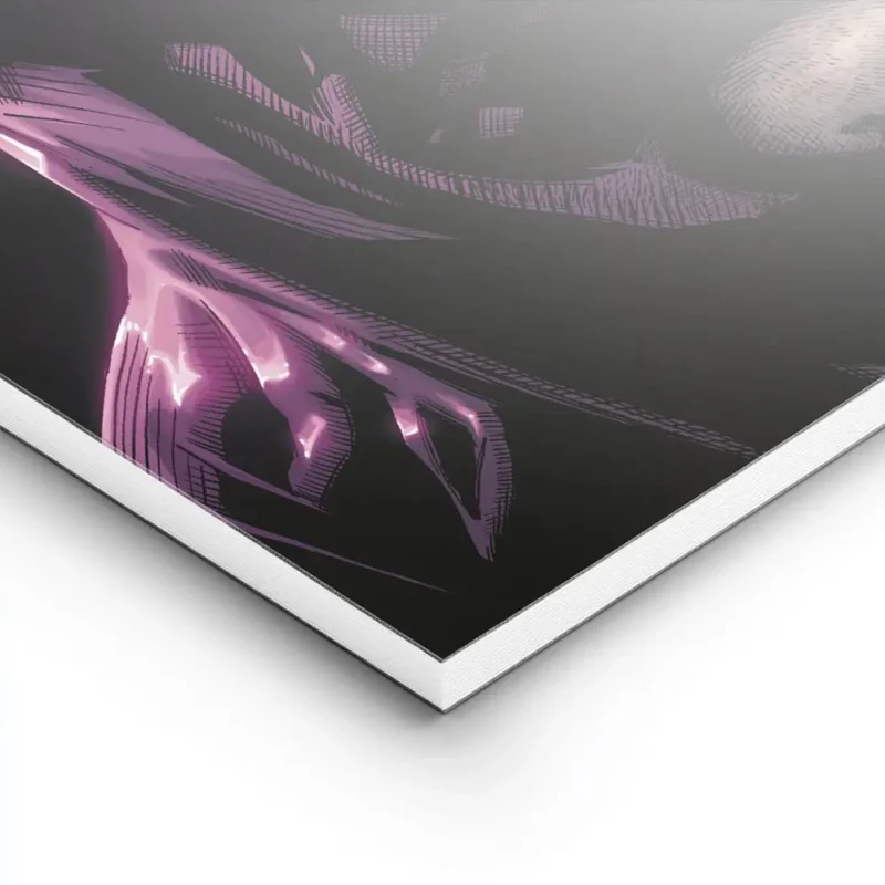 affiche batman en gros plan avec un eclairage neon violet sur la gauche sur fond lightpanel.webp