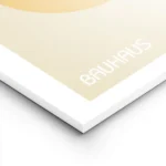 affiche bauhaus avec des formes geometriques orange et rose sur fond beige texte lightpanel.webp