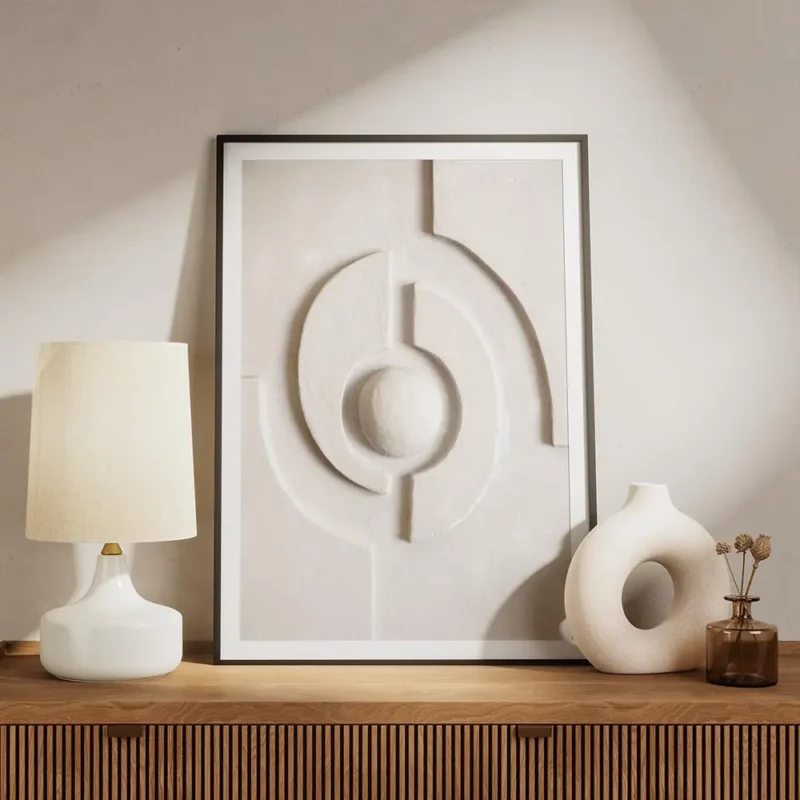 affiche beige avec un motif de cercle et de formes geometriques en relief textur meuble.webp