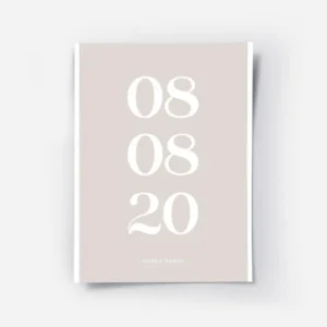 affiche beige personnalisee avec des dates et des noms en typographie blanche.webp