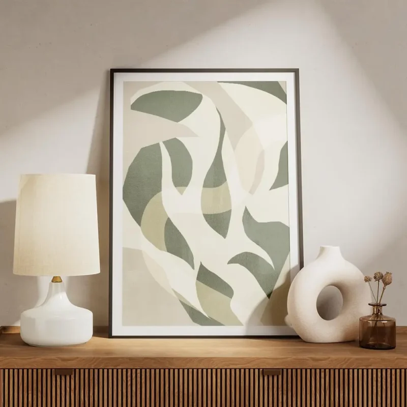 affiche botanique abstraite aux formes organiques vertes et beiges effet texture meuble.webp