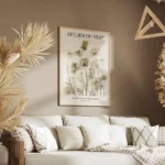 affiche botanique avec des fleurs de carotte sauvage aux teintes pastel sur fond salon.webp