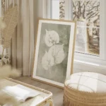 affiche botanique avec trois feuilles blanches aux details textures sur un fond salon beige.webp