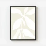 affiche botanique avec une illustration de plante blanche stylisee sur fond beig avec cadre.webp