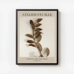 affiche botanique dune branche aux feuilles marron sur fond beige avec texte noi avec cadre.webp