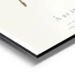 affiche botanique personnalisee lettre a formee par des feuilles et une baie sur aluminium.webp