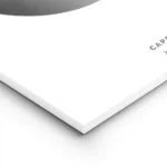 affiche capricorne personnalisee illustration du signe astrologique noir et blan lightpanel.webp