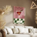 affiche cocktail dhiver avec oranges baies et romarin dans un verre sur fond ros salon.webp