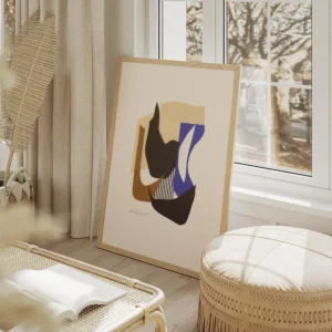 affiche collage de formes geometriques courbes aux couleurs terreuses et bleues salon beige.webp