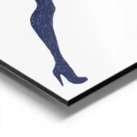 affiche coloree audacieuse dune femme en robe a motifs marchant en talons hauts aluminium.webp