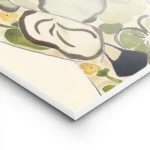 affiche coloree de la poire femme en robe florale verte et jaune fond beige clai lightpanel.webp