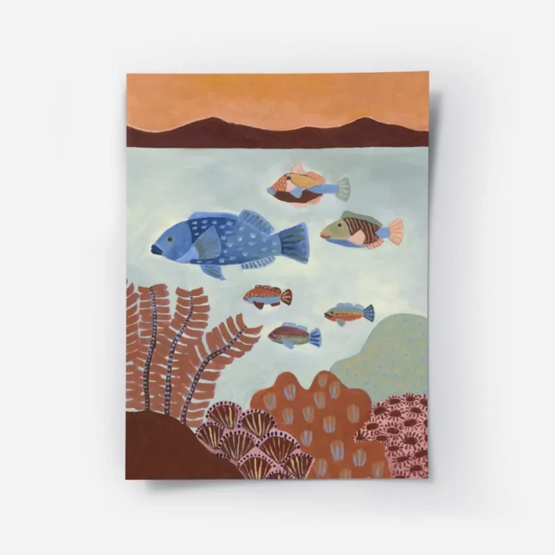 affiche coloree dun grand poisson bleu et de petits poissons multicolores nagean.webp