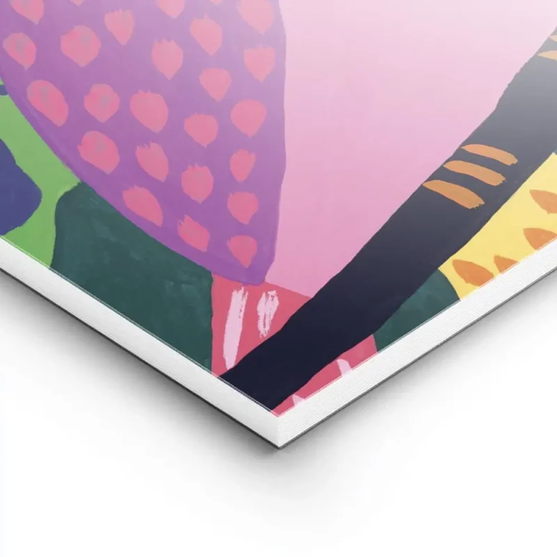 affiche coloree dun toucan aux couleurs vives avec un bec orange et un corps ros lightpanel.webp