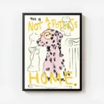 affiche contemporaine dalmatien rose avec lunettes orange texte jaune this is no avec cadre.webp
