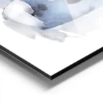 affiche daquarelle abstraite bleue et blanche avec des formes fluides et des tou aluminium.webp