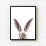 affiche daquarelle avec un lapin brun avec ses oreilles dressees et le haut de s avec cadre.webp