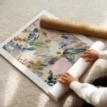 affiche dart abstrait aux couleurs pastel texture peinte epaisse tons de rose ve enroule.webp