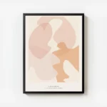 affiche dart abstrait aux formes fluides couleur peche et beige avec typographie avec cadre.webp