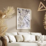 affiche dart abstrait avec coups de pinceau et points en bleu blanc et beige ave salon.webp