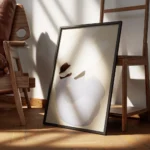 affiche dart abstrait avec des champs de couleur brosses en blanc bleu et marron encadre.webp