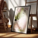 affiche dart abstrait colore avec des coups de pinceau epais en vert et rose encadre.webp